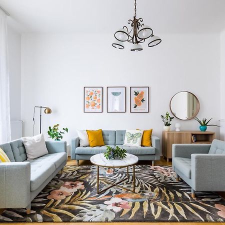Captain Buda Apartment Budapest Luaran gambar